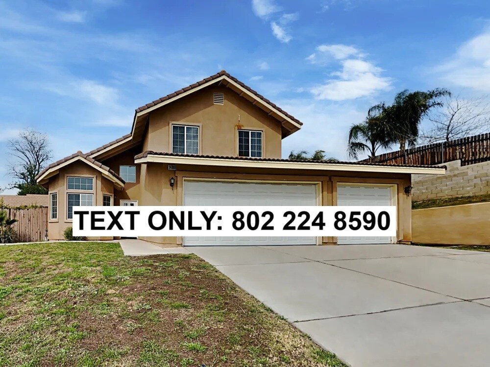 Primary Photo - 24535 Skyland Dr