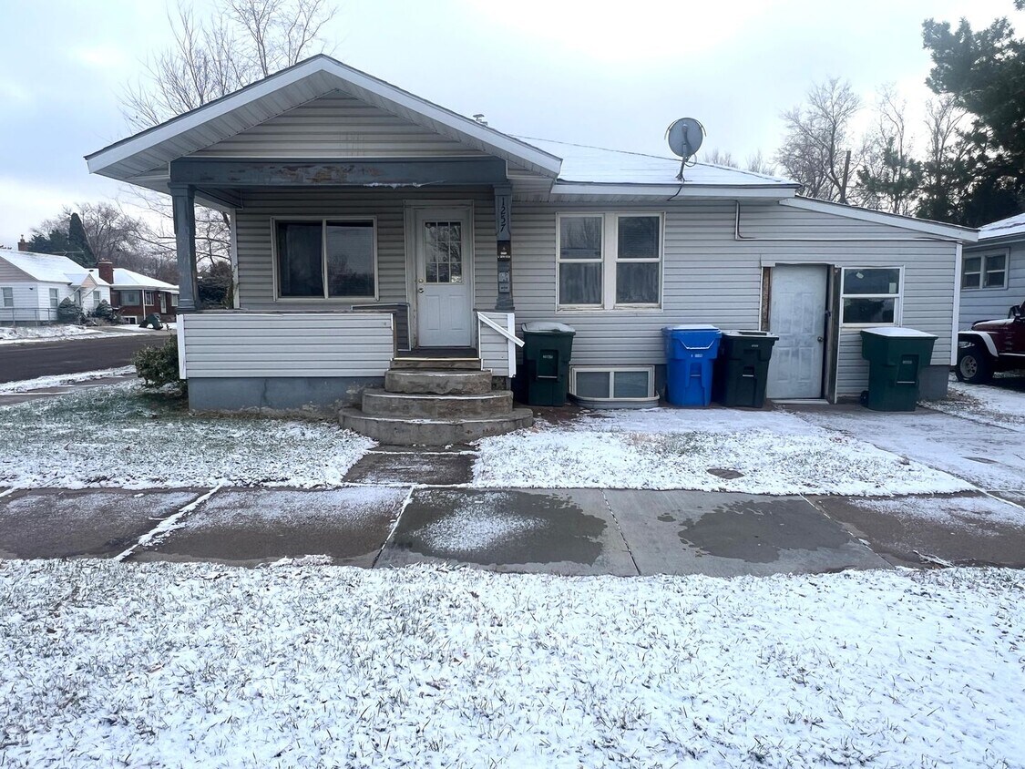 Foto principal - 1257 E Fremont St