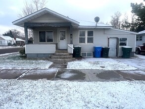 Building Photo - 1257 E Fremont St