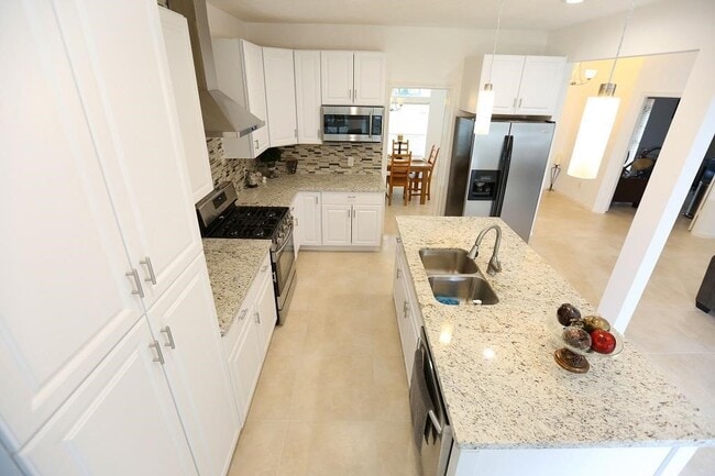 Building Photo - 17907 Stoney Glade Ct