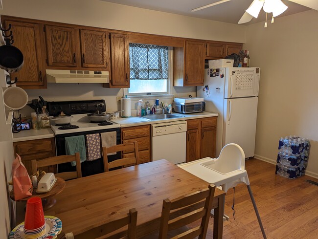 Kitchen - 440 Main St