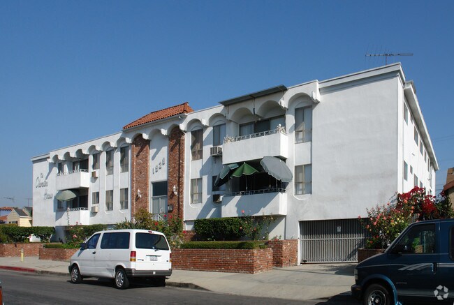 Building Photo - 1928 Chariton St