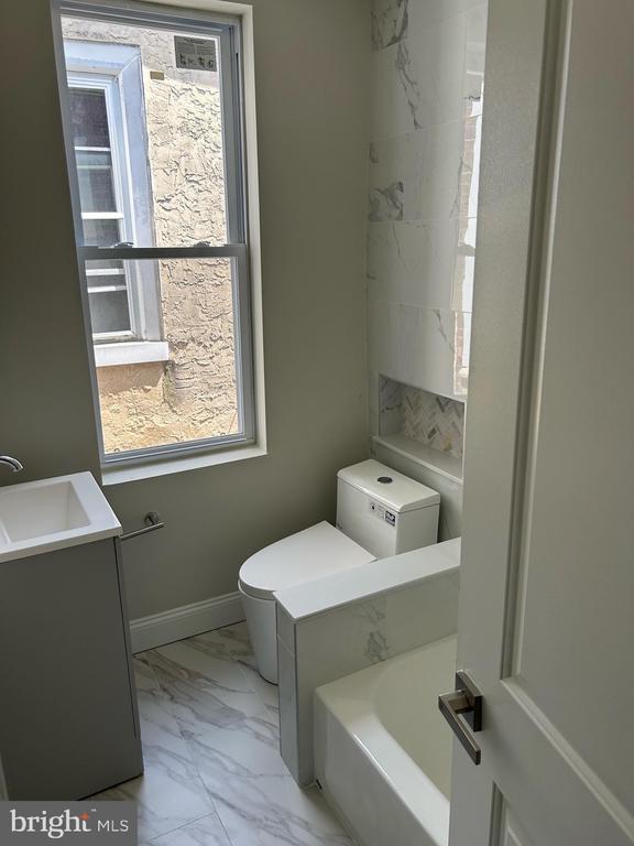 Foto del edificio - 2511 N 31st St