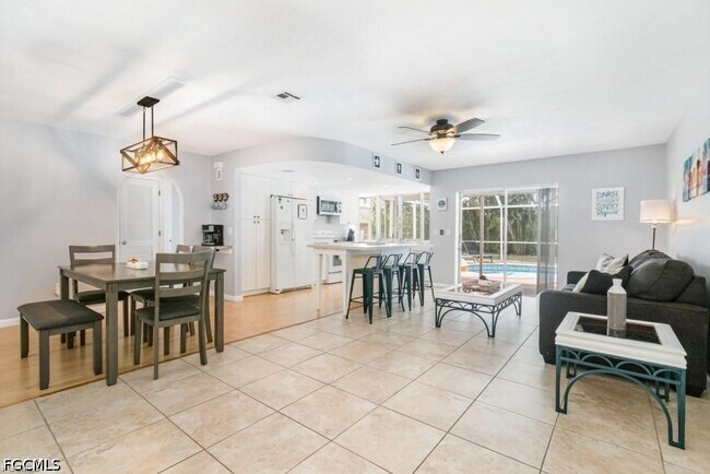 Foto del edificio - 922 SE 25th Ln