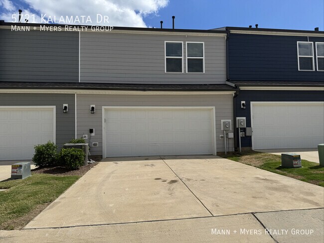Building Photo - 5721 Kalamata Dr