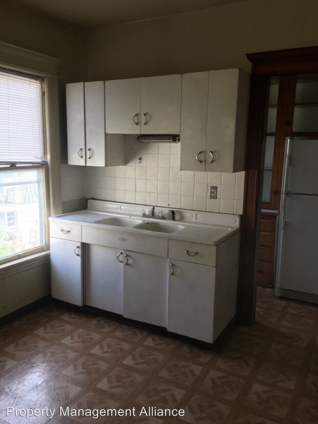 Foto del edificio - 113-115 Lilac St