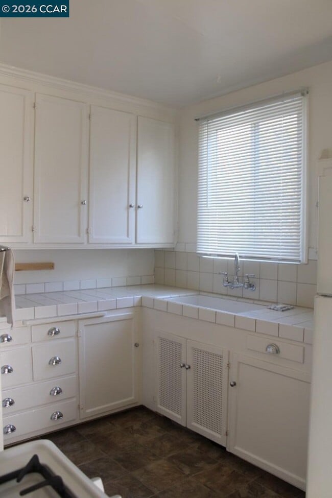 Foto del edificio - 508 Civic Center St