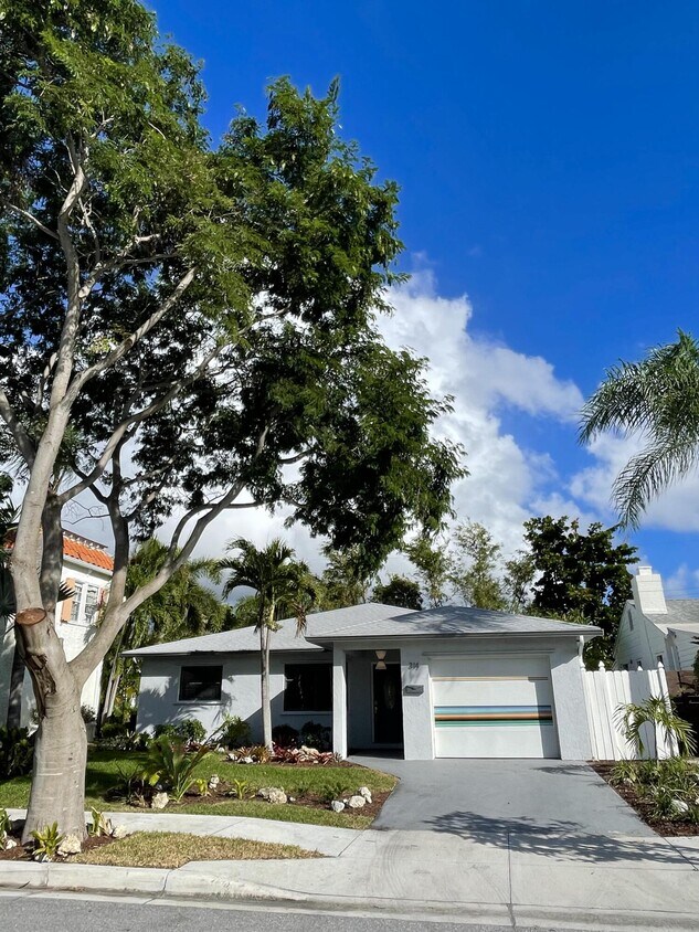 Primary Photo - 314 Cornell Dr