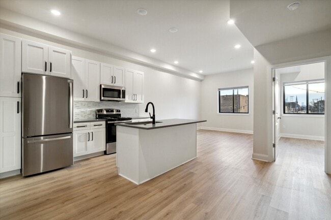 Photo - 2157 E Lehigh Ave Apartment