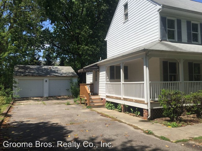 Building Photo - 9028 Craney Island Rd