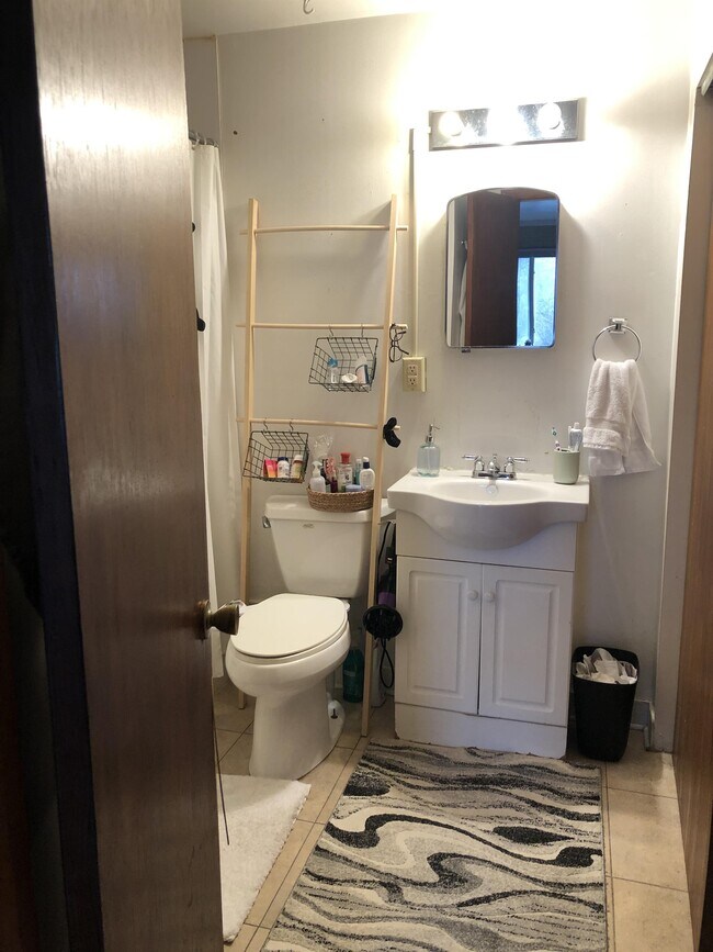 Foto del edificio - 35 Euclid Ave