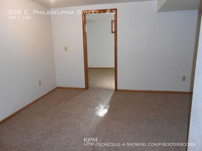 Foto del edificio - 306 E Philadelphia St