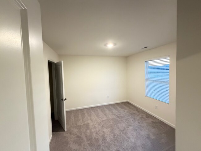 Foto del edificio - 116 Vulcan St