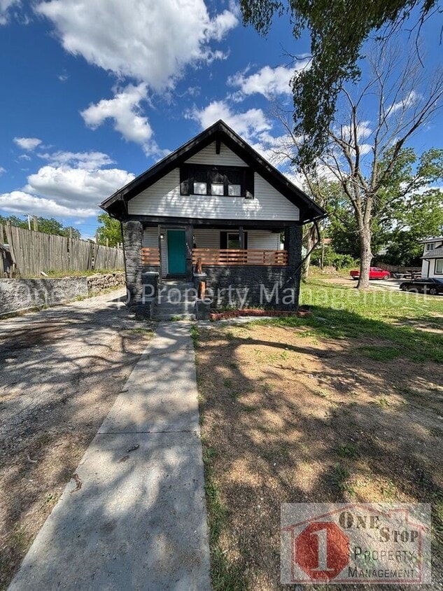 Primary Photo - Beautiful 4 Bedroom 1 Bathroom Home in Kan...