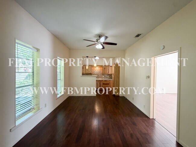 Foto del edificio - 309 SE 2nd St