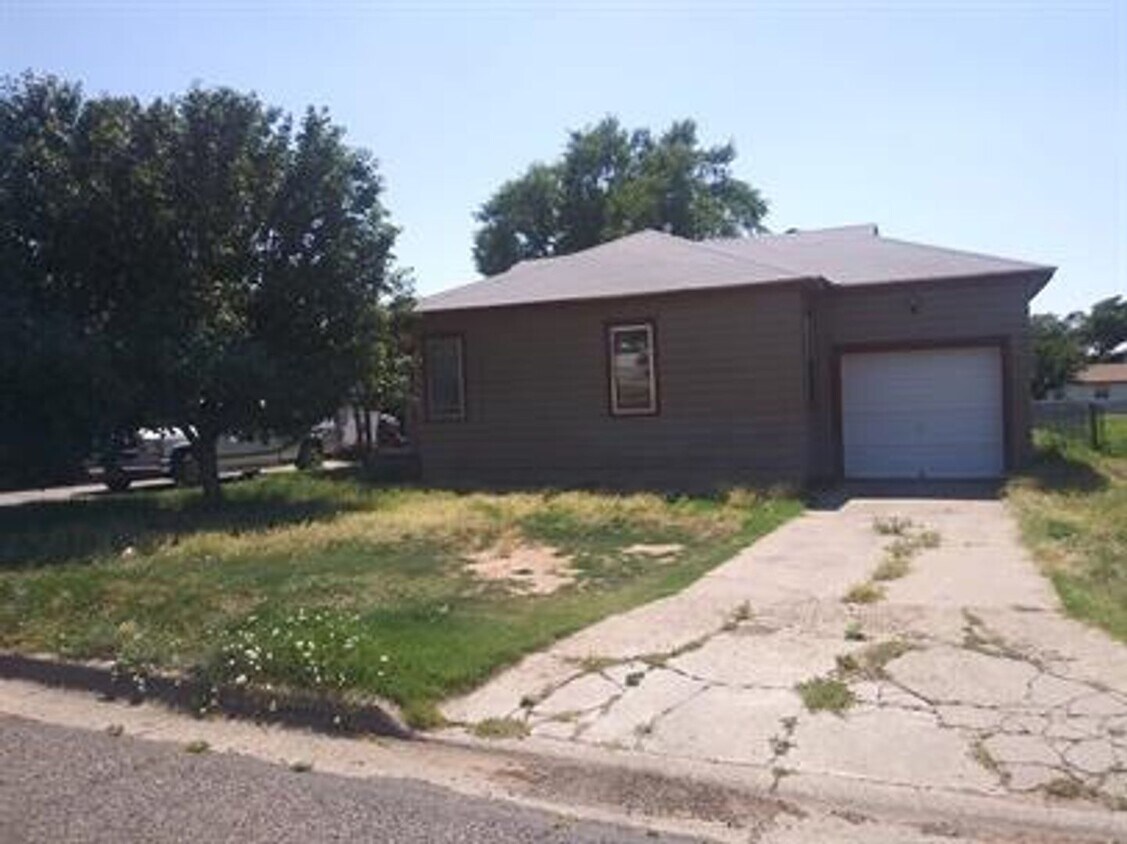 Foto principal - 305 N Belleview St