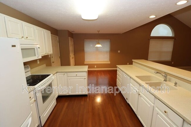 Building Photo - 6473 Edna Mills Dr