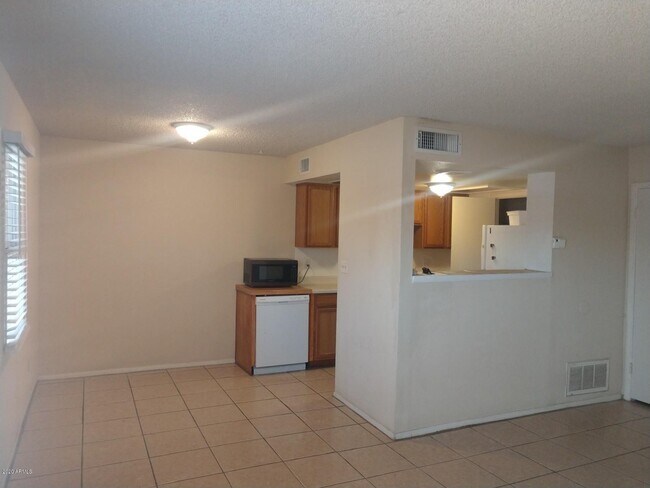 Foto del edificio - 4028 S 45th St
