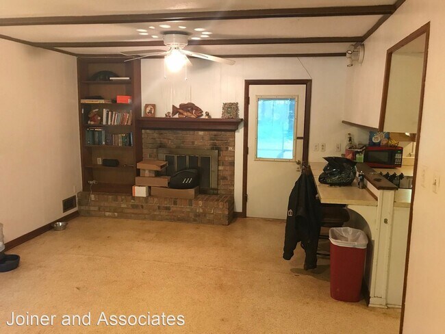 Foto del edificio - 3 br, 2 bath House - 225 Davis Estates Rd