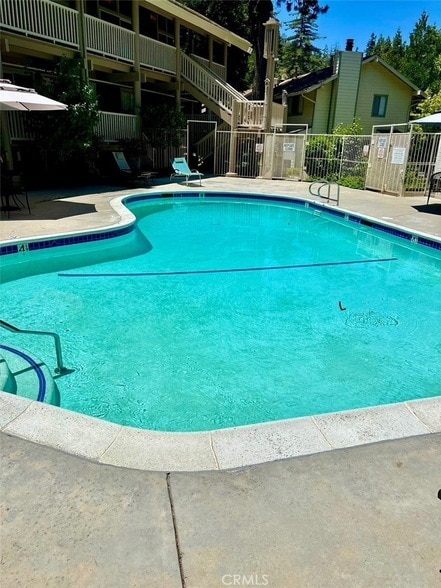 Building Photo - 301 Canyon Crest Ln