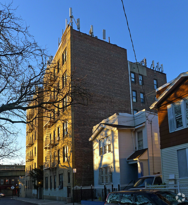 86-50 77th Street - 86-50 77th St