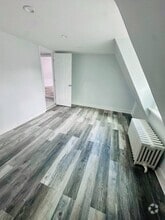 Building Photo - 80 Cedarhurst Ave