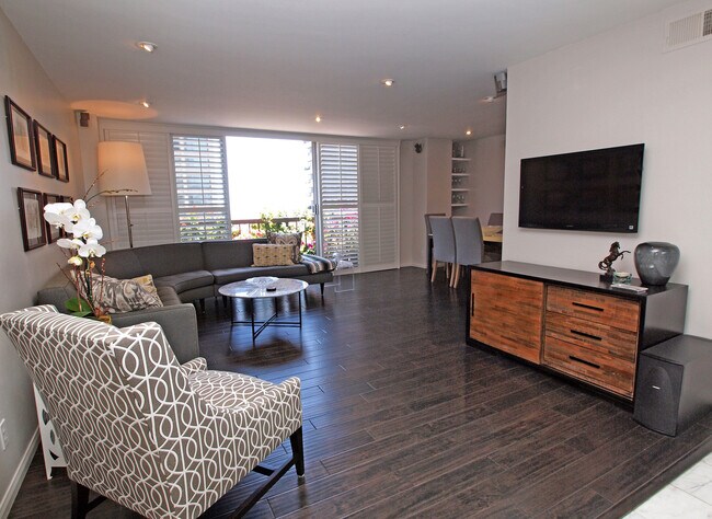 Foto del edificio - 10747 Wilshire Blvd