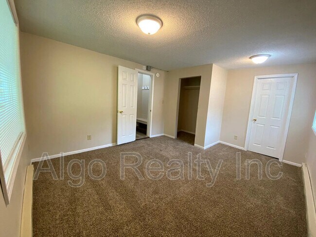 Foto del edificio - 603 Lawson Ave E