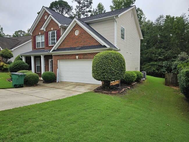 Building Photo - 111 Shairpin Ln