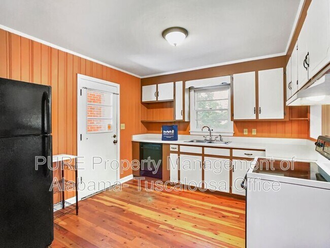 Foto del edificio - 319 31st Pl E