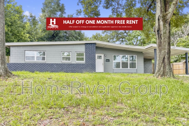Building Photo - 6110 Perrine Dr