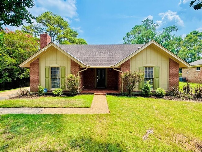 Building Photo - 2905 Willow Ln Dr