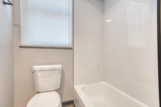 Foto del edificio - 4524 Innes Ave