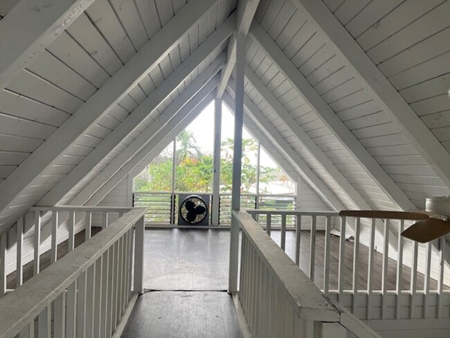 Building Photo - 75-150-150 Lunapule Rd