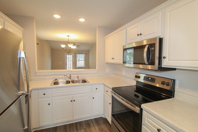 Foto del edificio - 432 Andover Dr