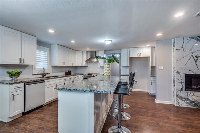 Foto del edificio - 6912 Taylor Ln