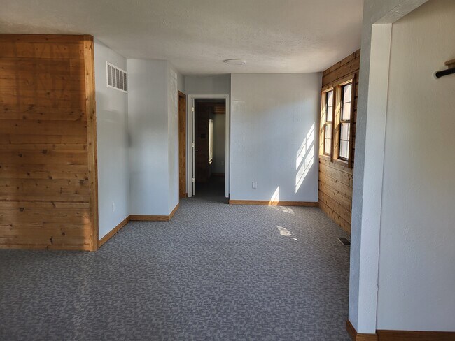 Building Photo - 2629 Spruce St