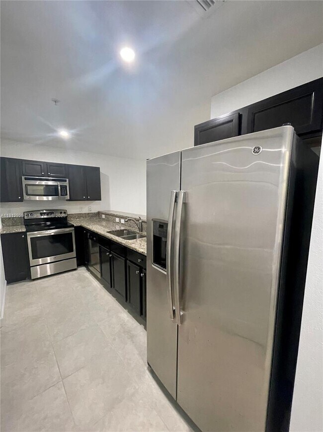 Building Photo - 22511 SW 88th Pl