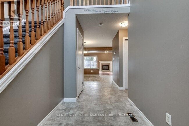 Building Photo - 1754 Mickleborough Dr