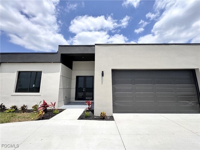 Foto del edificio - 1247 Kismet Pkwy W