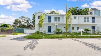 Building Photo - 18395 SW 103rd Ct