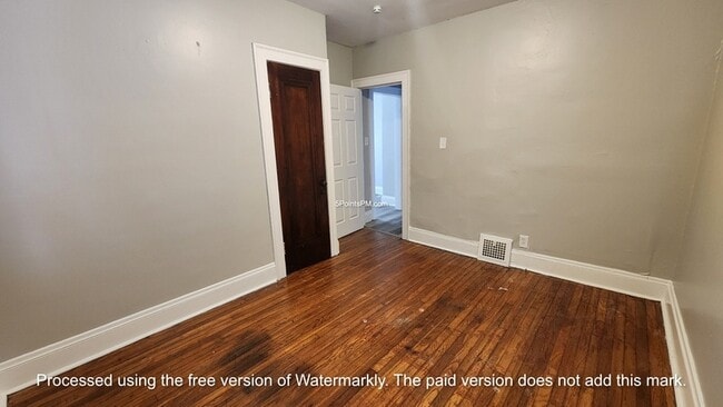 Building Photo - 2797 E 125th St