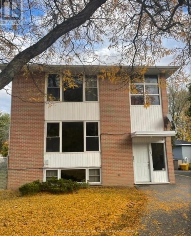 Building Photo - 168 First Av