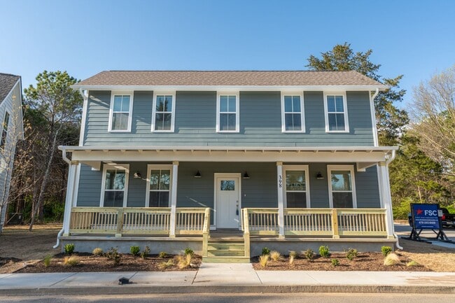 Beautiful new 2-story home features 2 BR/2... - Beautiful new 2-story home features 2 BR/2...