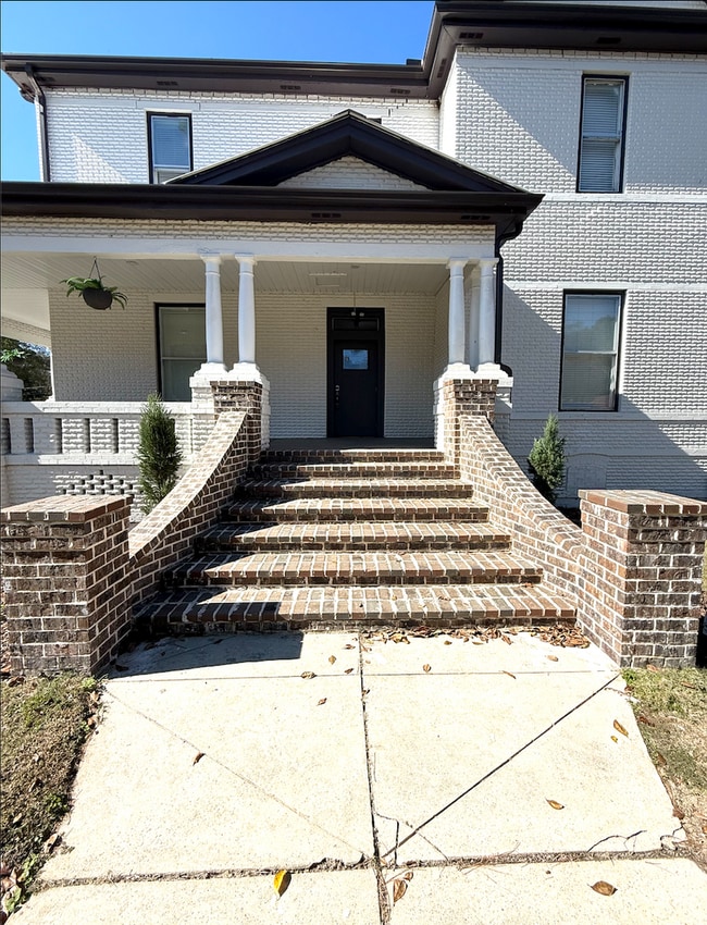 Photo - Grove St Apartment