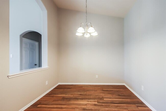 Foto del edificio - 13335 Lake Passage Ln