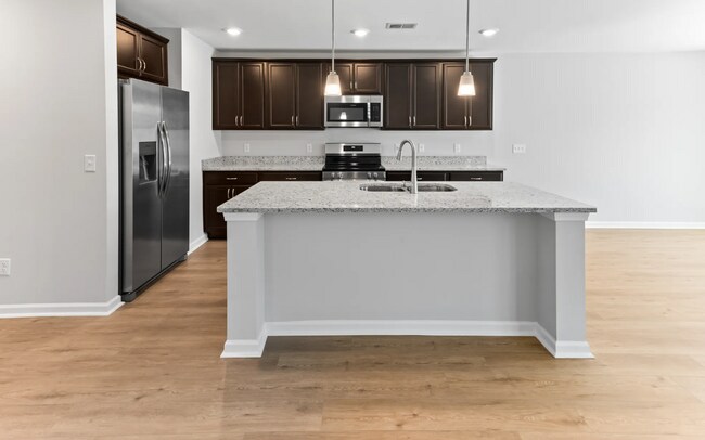 Building Photo - 244 Justify Ave