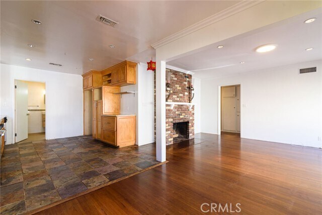 Building Photo - 6627 N Muscatel Ave