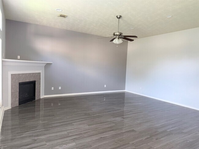 Foto del edificio - 11308 Madison Ct