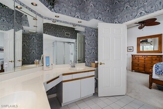 Building Photo - 6545 Valen Way